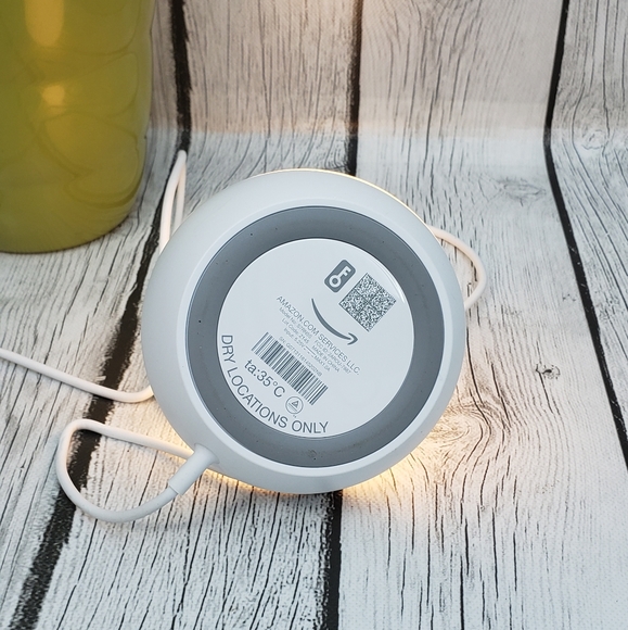 Echo Glow - Multicolor Smart Lamp - Picture 7 of 8